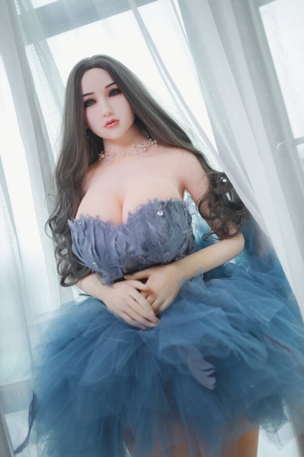 170cm/5ft7 H-cup TPE Sex Doll - Lisa Attlee - Image 3